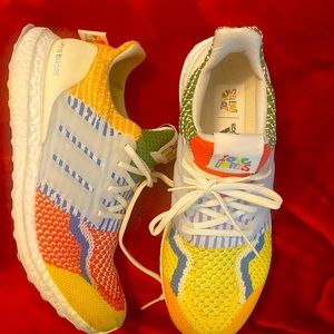 Adidas (mens sz 8 or womens sz 9.5)